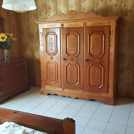 Kerka-voelgyi Vendeghaz Guest house *