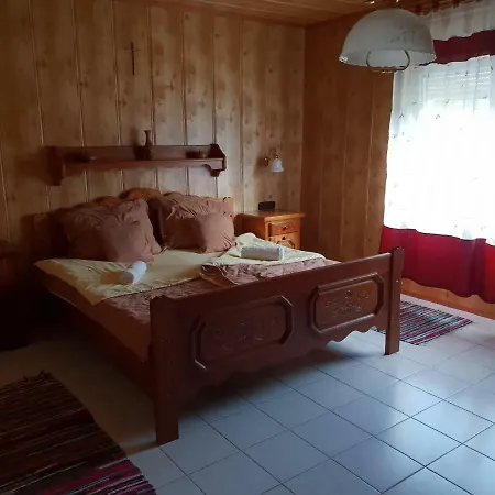 Kerka-voelgyi Vendeghaz *